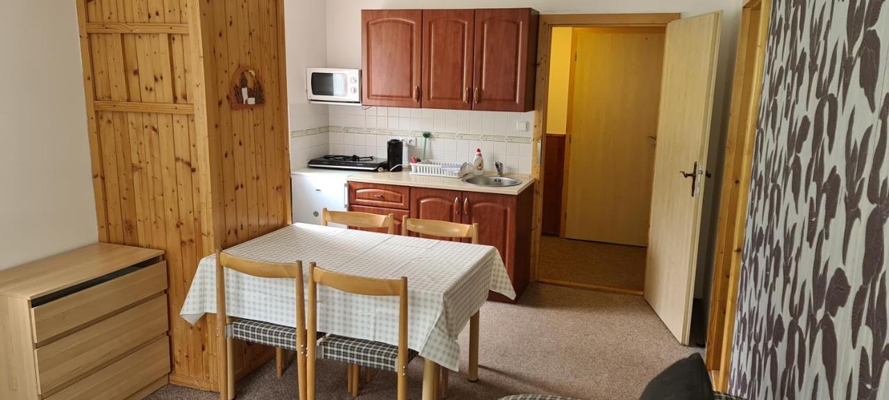 Apartmany Pony Ludvikov Exterior photo